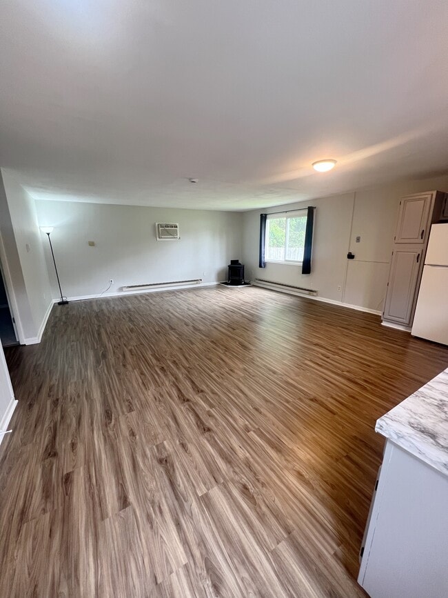 507 S Bay Rd, Unit 507A