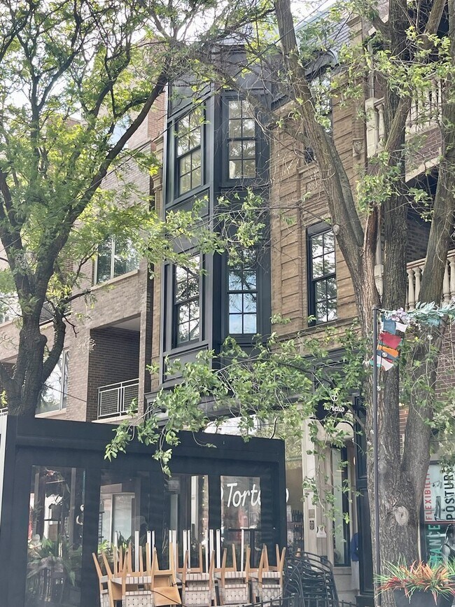 property at 1746 W Division St