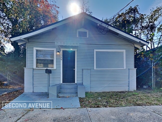 property at 1548 W 23rd St