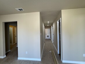 201 Kennedy Dr in Del Rio, TX - Building Photo - Building Photo