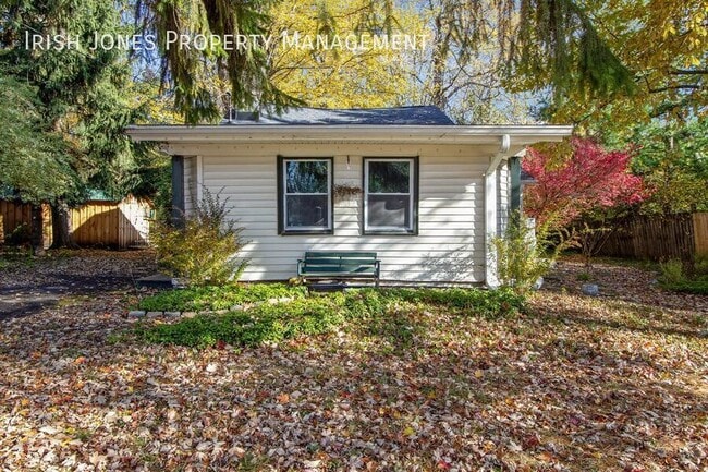 property at 5875 Lakeview Terrace