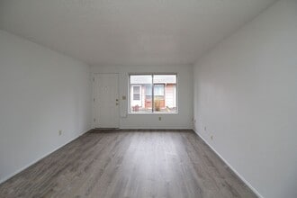 2639-2639 SE 119th Ave in Portland, OR - Building Photo - Building Photo