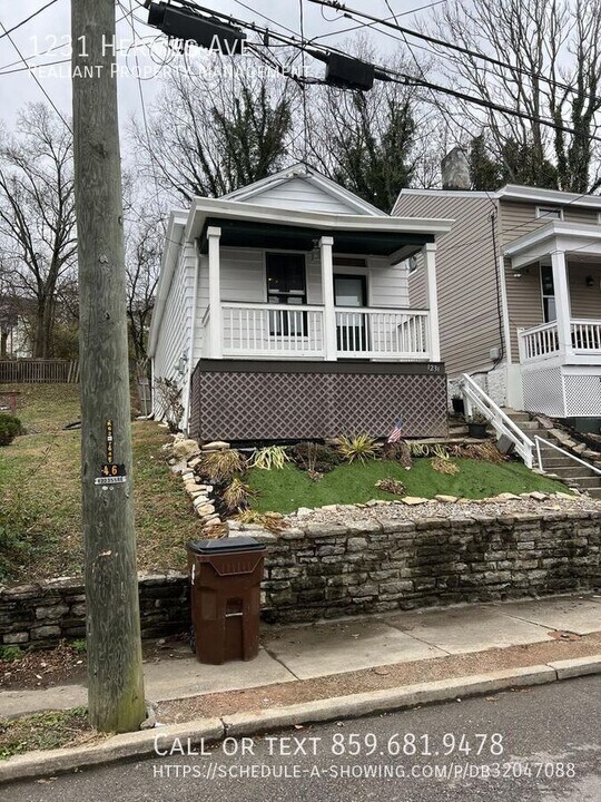 1231 Hermes Ave in Covington, KY - Building Photo
