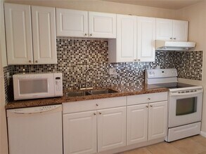 509 Gardens Dr in Pompano Beach, FL - Building Photo - Building Photo
