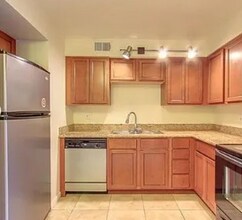 7110 E Continental Dr in Scottsdale, AZ - Building Photo - Building Photo