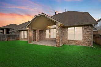 19123 Desert Eagle Dr in Tomball, TX - Building Photo - Building Photo