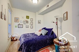 882 N Marshfield Ave in Chicago, IL - Foto de edificio - Building Photo