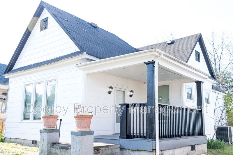 2506 Kirby Ave in Chattanooga, TN - Building Photo