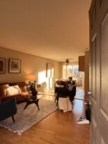 14655 SW 76th Ave, Unit 14 in Portland, OR - Building Photo