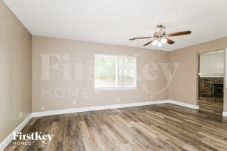 11 S Lang Dr in O'Fallon, MO - Building Photo - Building Photo