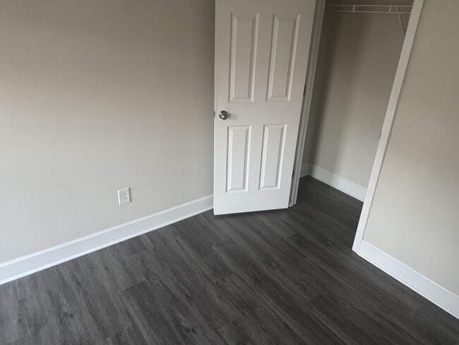 2562 Sibley Dr in Atlanta, GA - Building Photo - Building Photo