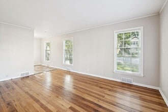 2044-2046 S 20th St in Lincoln, NE - Building Photo - Building Photo