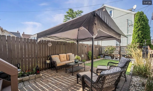 property at 420 W Market St