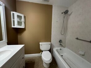 461 SE Skipper Ln in Port St. Lucie, FL - Building Photo - Building Photo