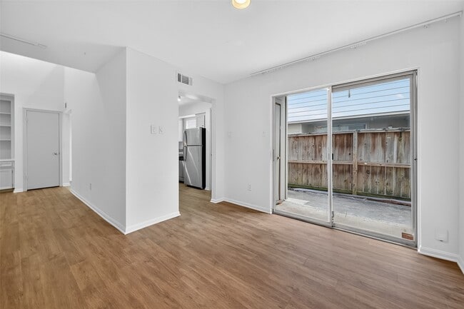 property at 4404 Basswood Ln
