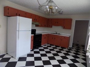 6510 Cissna Dr in Fayetteville, NC - Building Photo - Building Photo