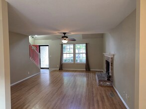 11249 Locust Cir in Jenks, OK - Foto de edificio - Building Photo