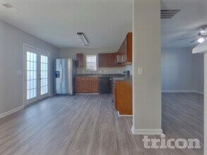 386 Fox Trot Dr in Columbia, SC - Foto de edificio - Building Photo