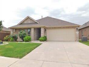 3516 Trowbridge St in Frisco, TX - Building Photo - Building Photo