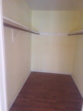 2050 Oleander Blvd in Fort Pierce, FL - Building Photo - Building Photo