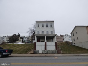 621 N Front St in Steelton, PA - Building Photo - Other