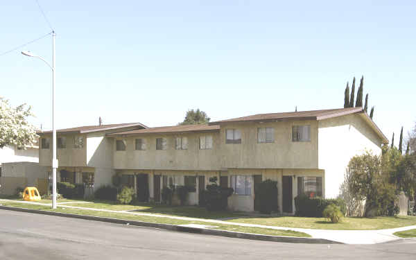 510 League Ave in La Puente, CA - Foto de edificio