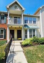 1990 Mattis St, Unit 1990 Mattis St in Hellertown, PA - Building Photo