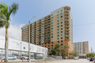 Keystone in Miami, FL - Building Photo - Building Photo