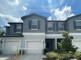 8544 Houndstooth Enclave Dr in New Port Richey, FL - Building Photo