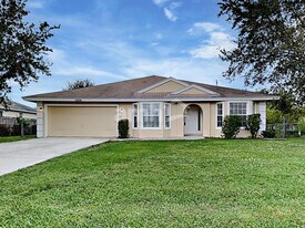 1009 SW Alcantarra Blvd in Port St. Lucie, FL - Building Photo