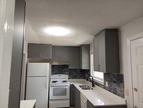 82 Huron St in London, ON - Building Photo - Building Photo