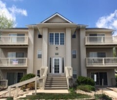 3503 E Ave NW, Unit B in Cedar Rapids, IA - Building Photo