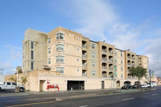 Maywood Villas in Maywood, CA - Building Photo - Building Photo