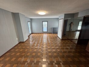 109 Plymouth Ave, Unit 2 in Buffalo, NY - Building Photo - Building Photo