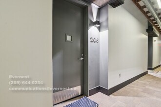 100 N Center St in Royal Oak, MI - Building Photo - Building Photo