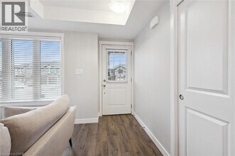 164 Rochefort St. in Kitchener, ON - Building Photo - Building Photo