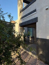 The Crest at Skyline in Mesa, AZ - Foto de edificio - Building Photo