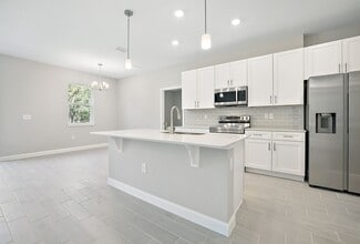 5454 Rhapsody Ave in North Port, FL - Building Photo - Building Photo