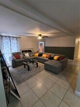 7809 NW 67th Ave in Tamarac, FL - Building Photo - Building Photo