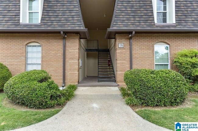 178 Old Montgomery Hwy in Vestavia Hills, AL - Building Photo - Building Photo