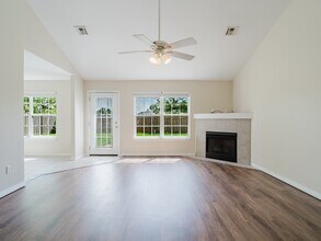 1105 SW Cabriolet St in Bentonville, AR - Building Photo - Building Photo