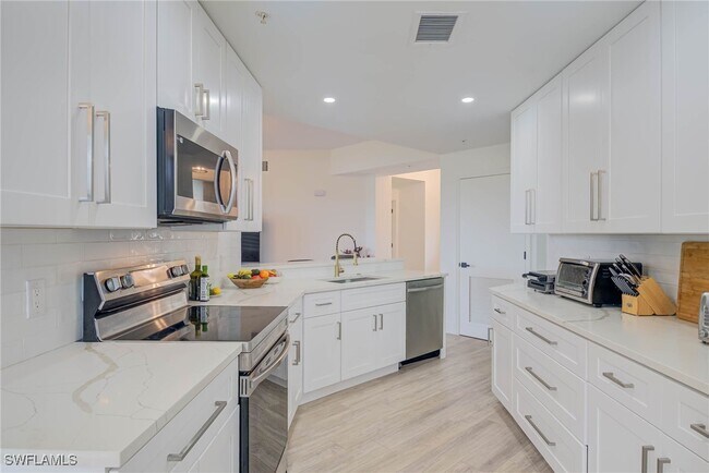 property at 3310 Twilight Ln
