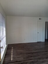 Trails of Wedgewood Apartments in Fort Worth, TX - Building Photo - Building Photo