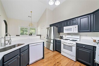 1595 Hill Crossing Ct in Grayson, GA - Building Photo - Building Photo