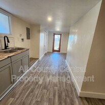 2725 23rd St SW in Birmingham, AL - Building Photo