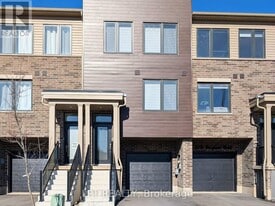 11 A Bingham Rd in Hamilton, ON - Building Photo