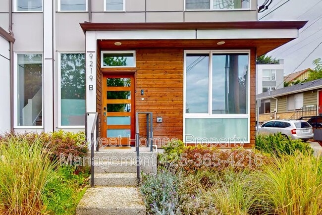property at 9219 Linden Ave N