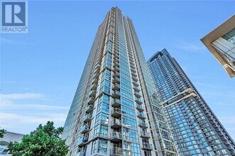 35-3135 Mariner Terrace in Toronto, ON - Building Photo - Building Photo
