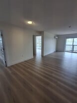 805 Wetmore Rd in Fredericton, NB - Building Photo