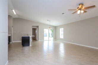 149 NW Curry St in Port St. Lucie, FL - Building Photo - Building Photo